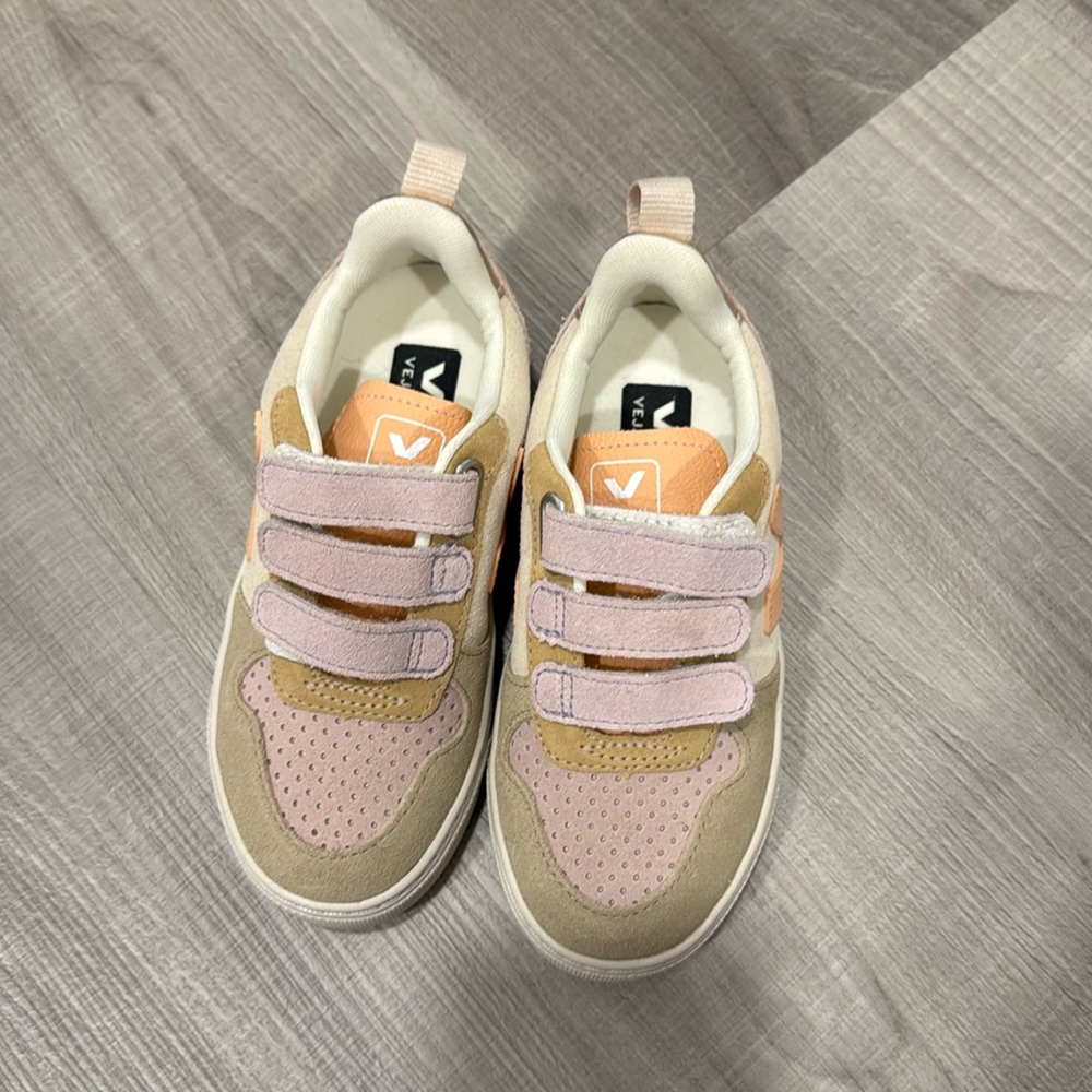 Brand new never worn Veja sneakers